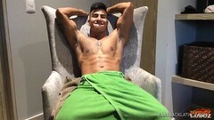 Sexy Latin Boy Erick Jacking Off Thumb