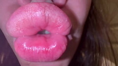 Dommylips beautiful dicksucking lips kissin you Thumb