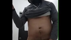 Esclavo masturb&aacute_ndose con bragas de su Ama Thumb