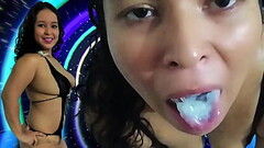 MILF swallowing cum. My cuckold does not have permission to fuckme, I masturbate for him. As consola Thumb