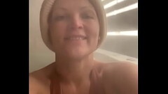 Milana 2 Thumb