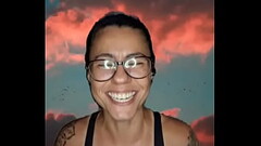 Contos er&oacute_ticos por Laura Bernardes: Acordando com a boca cheia Thumb