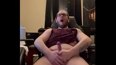 (HARD CUMSHOT) Shooting out my big load Thumb