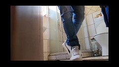 Caught my stepmom masturbating with her glass dildo in the shower Thumb