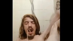 Je pisse dans ma bouche pour vous faire plaisir Thumb