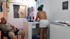 la nueva vecina esta muy rica me encanta como mueve su enormes nalgas mientras lava su ropa en el la Thumb