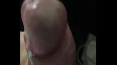 Punheta R&aacute_pida com gozada - cumshot Thumb