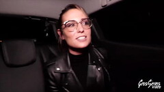 Pam et Anita, deux bombes pour une seule bite Thumb