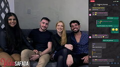 Encontro com casal bi safado, rolou muita putaria sem limites entre dois casais bi. Thumb