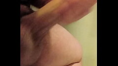 Masturbando mi verga aceitosa Thumb