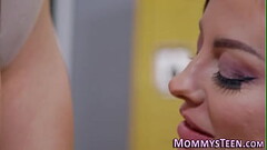 Petite teen gets oral from milf Thumb
