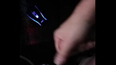 Rubbing and tugging on my oiled dick Thumb