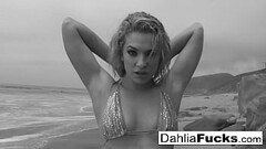 Hot Dahlia gets naughty and squirts all over the beach Thumb