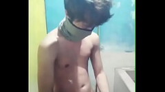 Sexy boy makes big cumshot in the bathroom Thumb