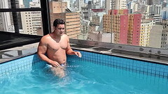 YURI GA&Uacute_CHO - PISCINA E PUTARIA Thumb