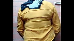 Que tanta leche puedo sacar de mi pene? Me visto de mujer, me quito la ropa y pasa esto Thumb