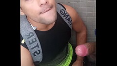 Tudo para passar de ano , chupei o profesor casado e gozei Thumb