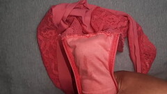 Precum en los panties de mi amiga Thumb
