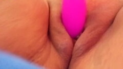 orgasmo con el dildo Thumb