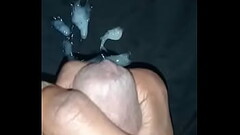 Masturbating in my free time Thumb