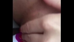 Dp com vibrador na novinha gostosa, toda molhada e arrombada ! Thumb