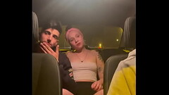 amigos follando en un taxi al regresar de fiesta camara oculta amateur Thumb
