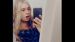 Gorgeous Tranny Sucks and Touches Her Clitty Thumb