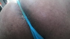 Comi&eacute_ndose la tanga Thumb