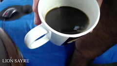 el primer caf&eacute_ del d&iacute_a con semen Thumb