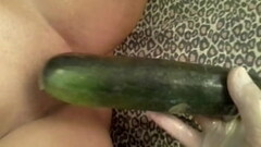 Enorme zucchina per un orgasmo REALE Thumb