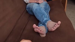 Laura'_s Foot Worship &amp_ Footjob Thumb