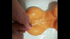 Pissing all over pussy and tits Thumb