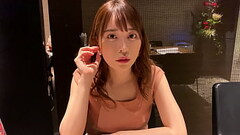 ハメ撮り 大きなFカップのおっぱいがエロ過ぎる美人とハメ撮りセックス。美形な顔で見つめられてフェラチオされると絶頂しそうになる。スタイルが美しい騎乗位がエロい。 Thumb