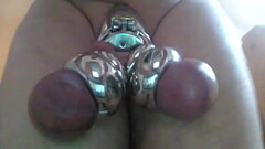 extrem split balls Thumb