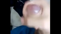 Novinho branquinho dotado na punheta Thumb