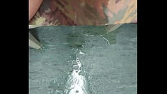 Pisse im Keller an der Arbeit Thumb