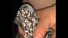 Masturbandome con el colaless de mi mujer Thumb
