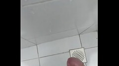 Gozando muito no banheiro. Thumb