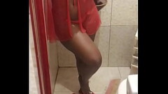 De Odara pra voc&ecirc_ se deliciar com cenas de aprecia&ccedil_&atilde_o pessoal, e tem muito mais  Thumb