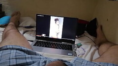 Joven Caliente , En busca de Placer del bueno y amor Thumb