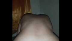 grabo a mi amiga culona dando sentones de espalda Thumb