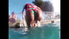 Luxxx sexy ass twerking in the pool Thumb