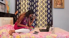 Hot desi legging aunty enjoying Thumb