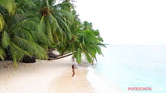 Putri Cinta in '_Palm Beach'_ Thumb