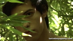 Twinks Anibal and Julian Fuck Outdoors Thumb