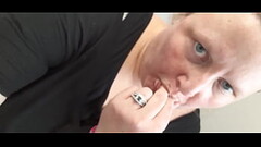 Emily van Dee bbw milf from cedar rapids Iowa tasting her pussy at work Thumb