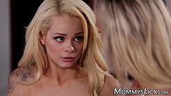 Stunning blonde dyke Elsa Jean pussy playing and fingering Thumb