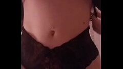 Essa gostosa te convida a apreciar esse lindo corpo duvido voc&ecirc_ n&atilde_o ficar de pau duro Thumb
