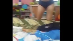 Asi&aacute_tica ense&ntilde_ando las tetas en web cam Thumb