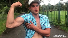 Casting - Handjob and Muscle Worship Thumb
